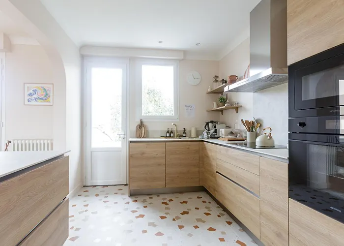 Villa Familiale Proche Port Et *