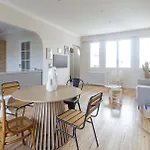 Familiale Proche Port Et *