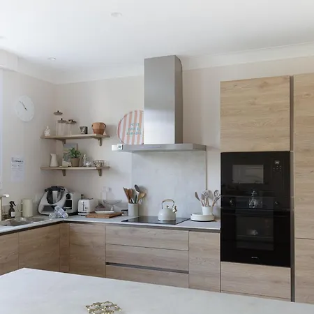 Familiale Proche Port Et 아르카숑