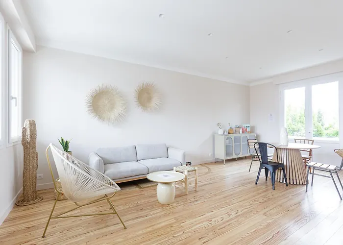 Familiale Proche Port Et Villa